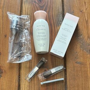 Mary Kay Time Wise Set